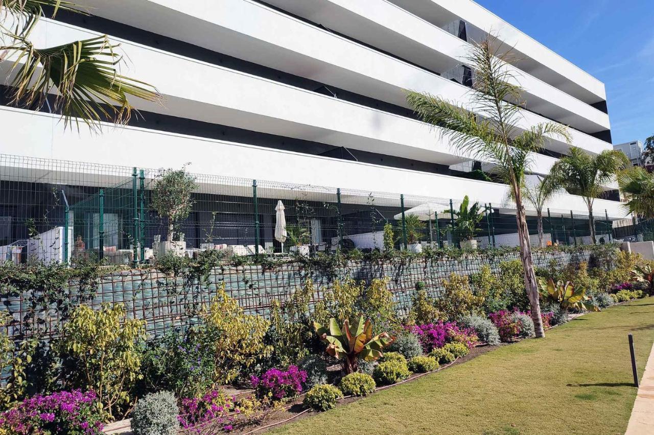 Wellingtonia Lägenhet Estepona Exteriör bild