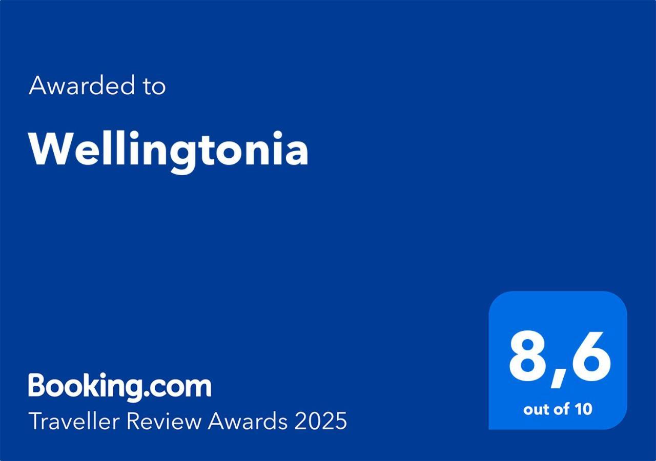 Wellingtonia Lägenhet Estepona Exteriör bild